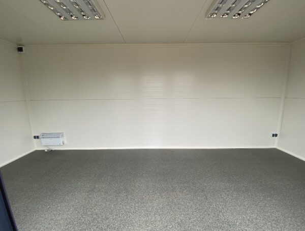 Conteneur bureau de vente 6 x 2,83 m – Image 5